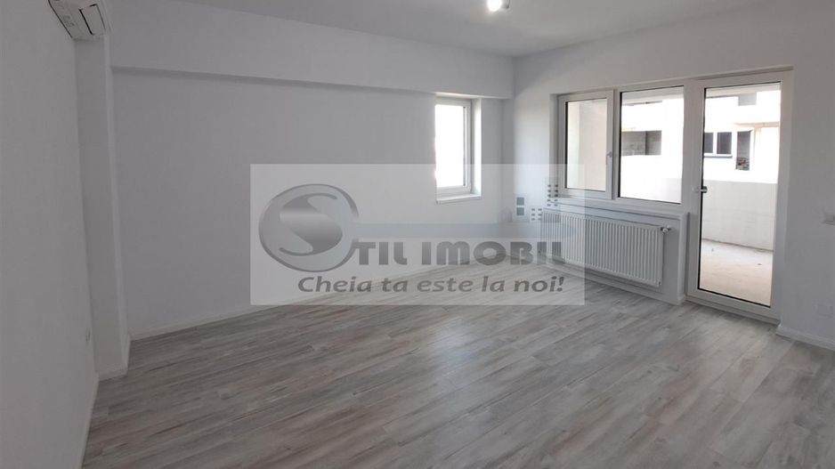 INTABULAT! Apartament cu o camera decomandat Central - 41mp - Poză 1