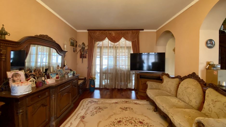 Casă cu teren generos de vânzare în Bod, la 10 minute de Brașov | 1.103 mp teren - Poză 6