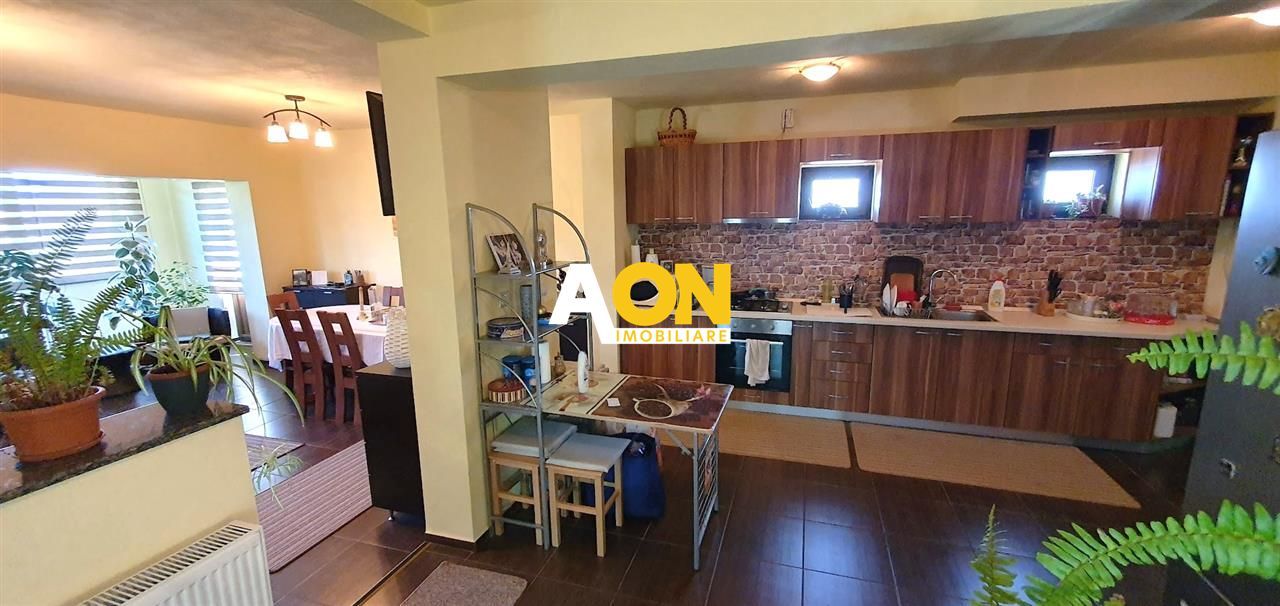 Casa 6 camere, toate utilitatile, 700 mp teren, Micesti - Poză 6