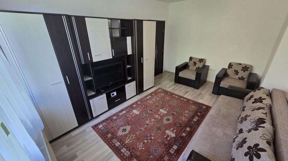 Apartament 2 camere,48 mp, semicentral - Poză 1