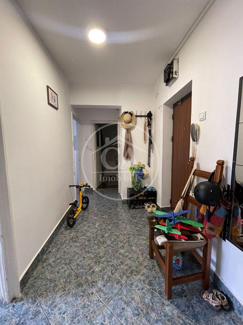 Apartament de închiriat cu 2 camere în zona Nufărul, Oradea - Poză 3