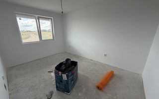 Decomandat. TVA 21% si 1 loc de parcare incluse in pret - Poză 6