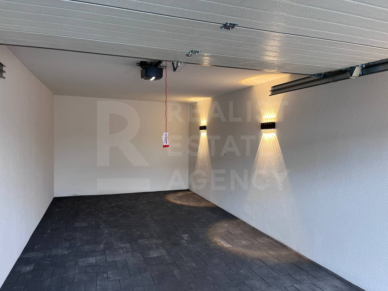 Vânzare, Hi-Tech, 2 nivele, 3 camere, strada Vielor, Tohatin - Poză 8