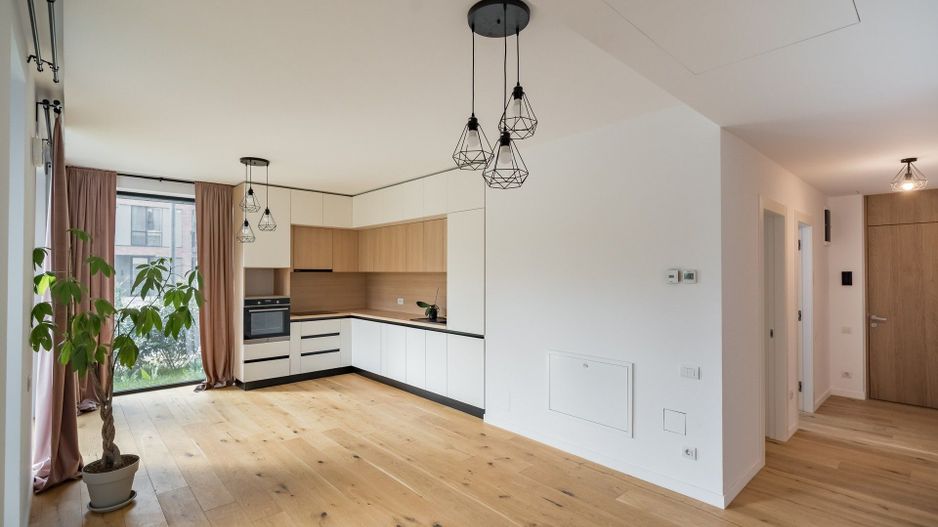 Apartament de 2 camere cu gradina RENT to BUY - Poză 1