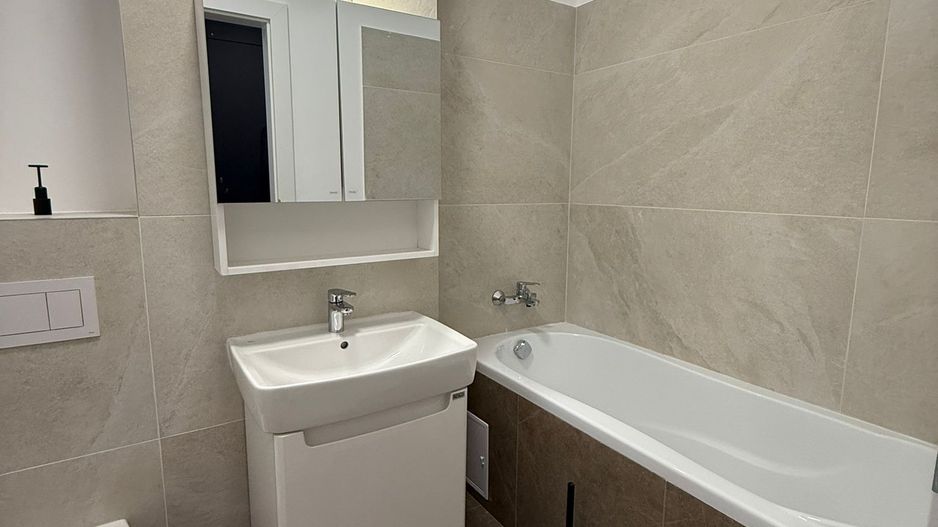 Timisoara, Torontal Apartament Decomandat, Loc de Parcare ,Mobilat si Utilat - Poză 3