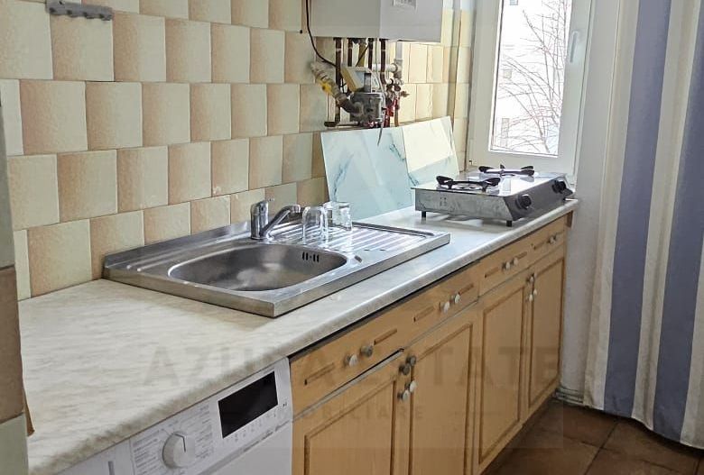 Apartament 2 camere bucatarie inchisa si baie cu geam pe Nicolae Iorga - Poză 7