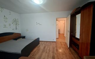 Apartament 3 camere, decomandat, Alexandru cel Bun, et 8 din 10, liber - Poză 9