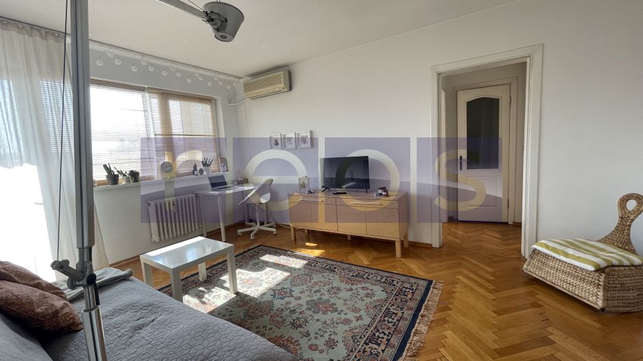 VANZARE APARTAMENT 2 CAMERE DECOMANDAT | ZONA VICTORIEI - Poză 2