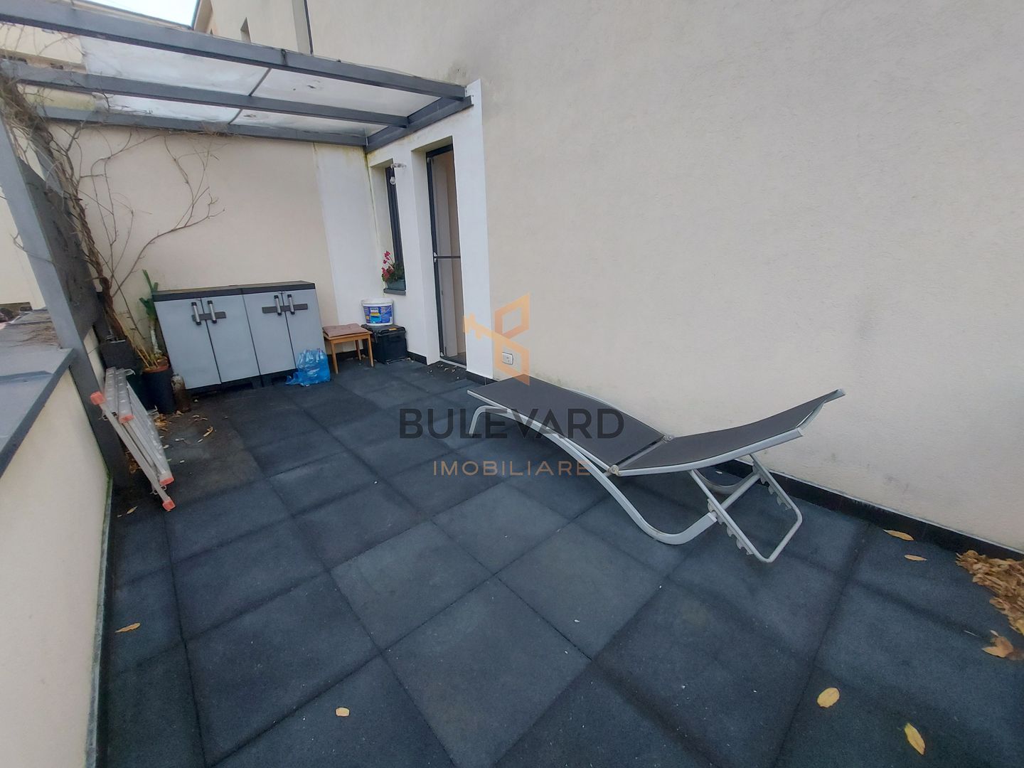 Apartament cu terasa de 16mp + 2 parcari subterane! - Poză 5