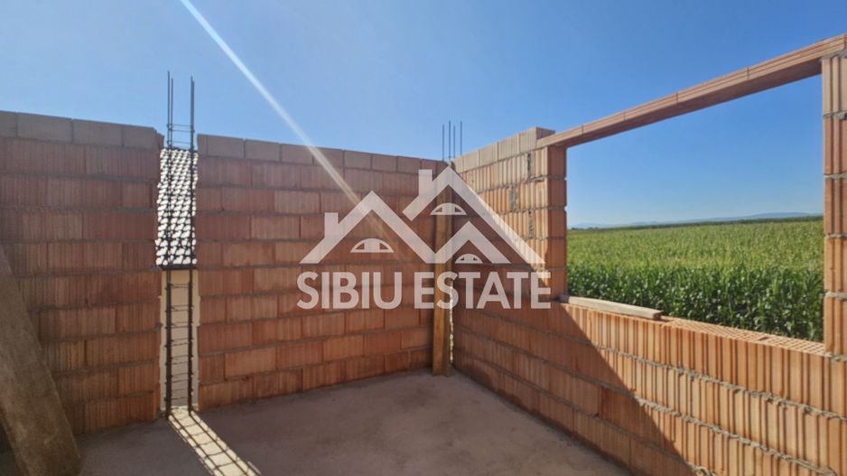 Casa noua Sibiu Sura Mica, 4 camere, teren 380 mp - Poză 5