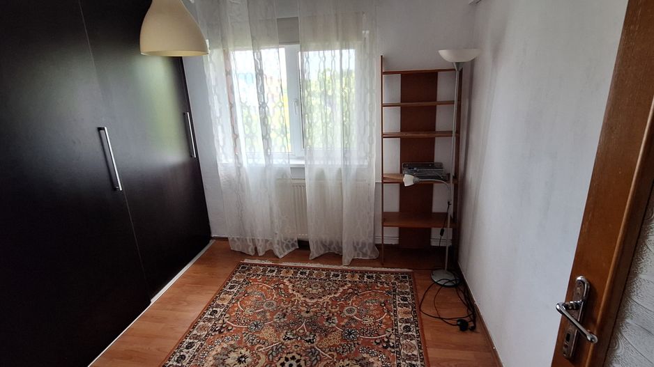 Apartament trei camere - Zona Aradului - Poză 15