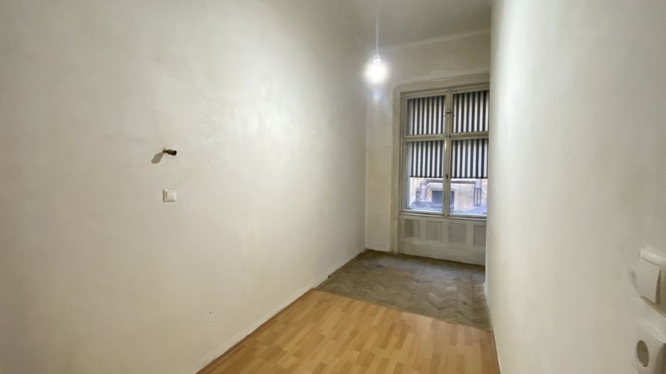 COMISION 0, PALATUL MIKSA STEINER, 3 Camere, 78 MP, Et 1, Piata Unirii - Poză 6