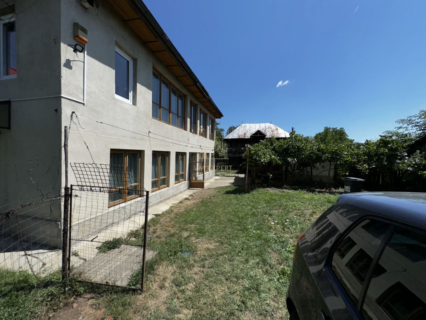 CASA 4 CAMERE CAMPULUNG, TEREN 3213 MP - Poză 4