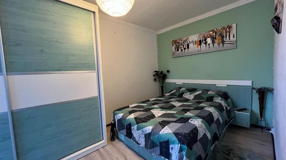 KM 4-5 - Apartament cu 3 camere situat la etajul 3 - Poză 7