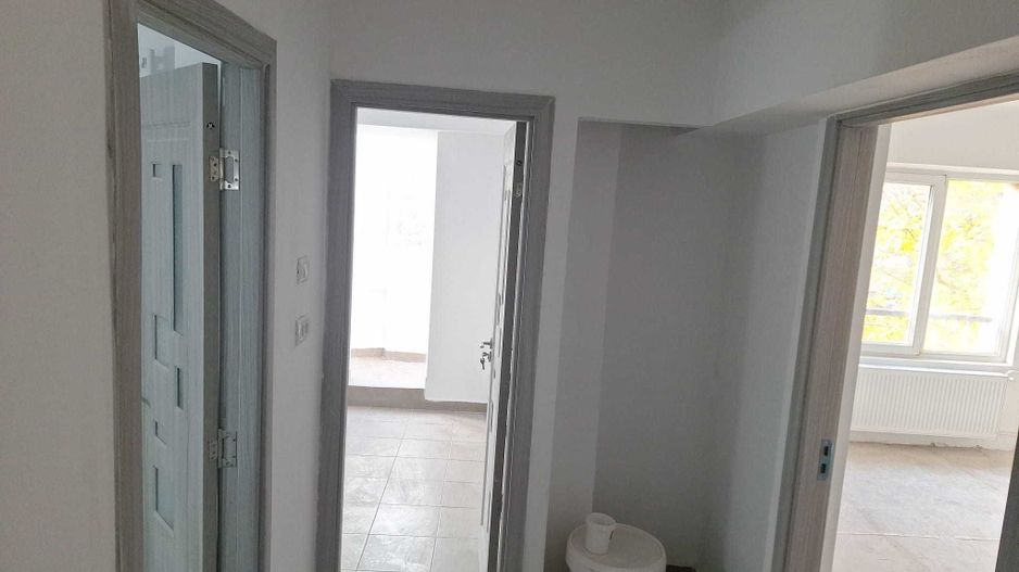 Vanzare garsoniera decomandata, Soseaua Mihai Bravu, metrou, ideal investitie - Poză 3