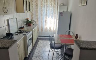 Apartament de Inchiriat 3 camere Zona Stefan cel Mare - Poză 4