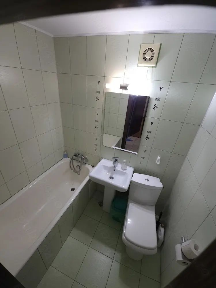 Vanzare apartament 3 camere in Titan - Poză 1