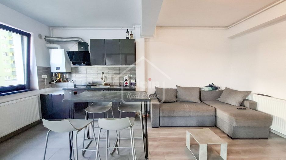 Apartament Suprafata Mare I Tractorul Coresi - Poză 1
