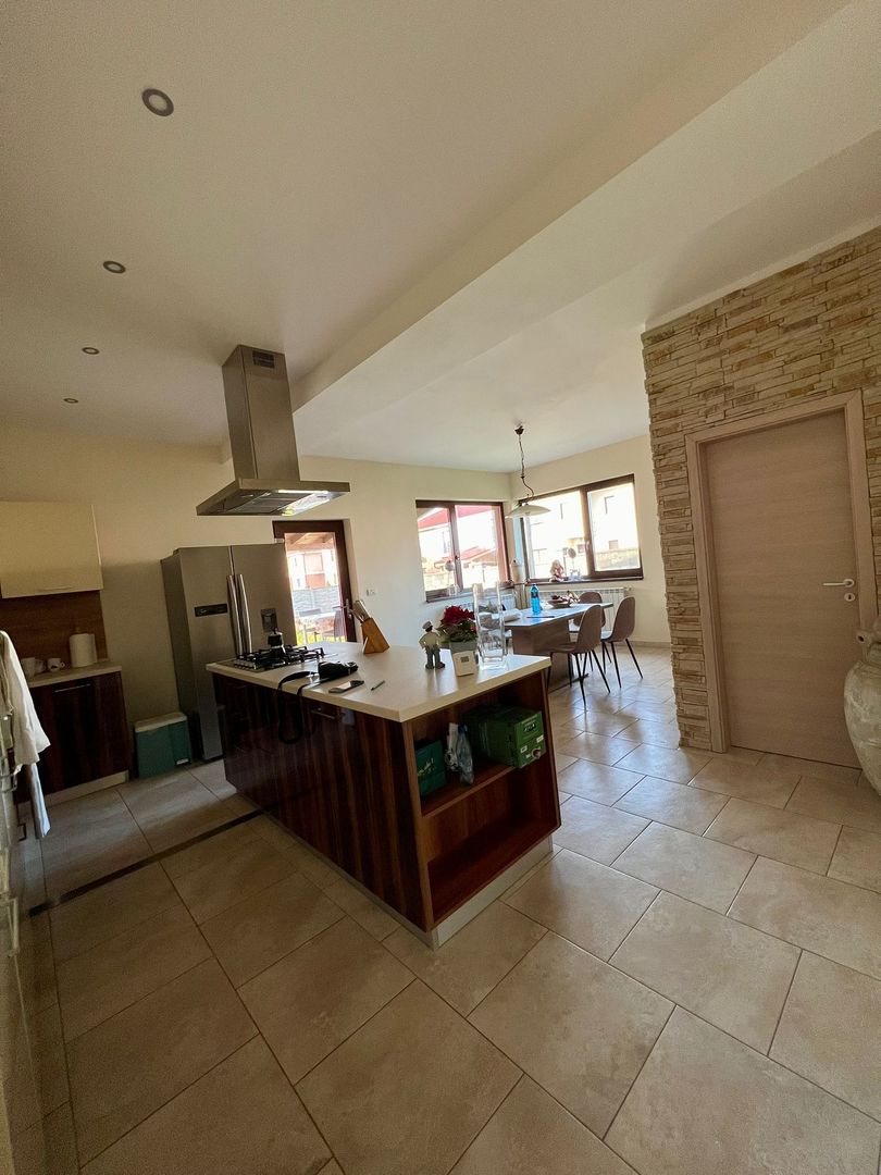 Casa Superba, zona linistita Giroc - Poză 4