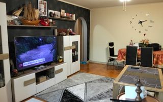 Apartament 3 camere | Etaj 3 | Zona Micro 16 - Poză 2