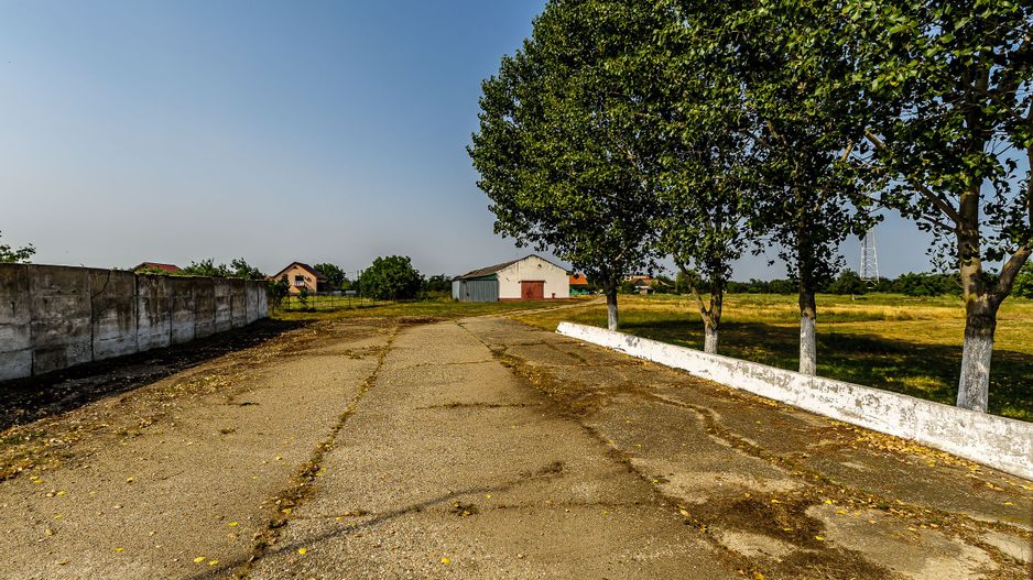 Fermă Mândruloc 2,5 ha - Poză 9