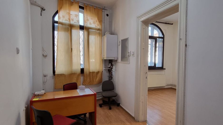 Vila individuala S+P+E+M zona Piata Muncii - Poză 4