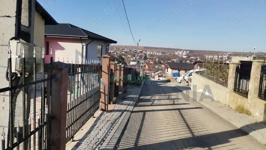 Vand schimb casa in Bucium, Plopii fara sot, la 400m de bulevard, priveliște superba - Poză 9