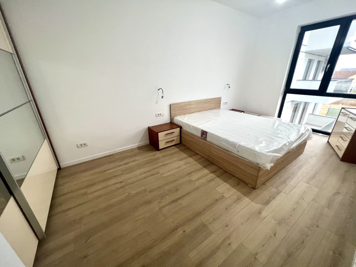 APARTAMENT CU TERASA LA PRIMA INCHIRIERE - Poză 9