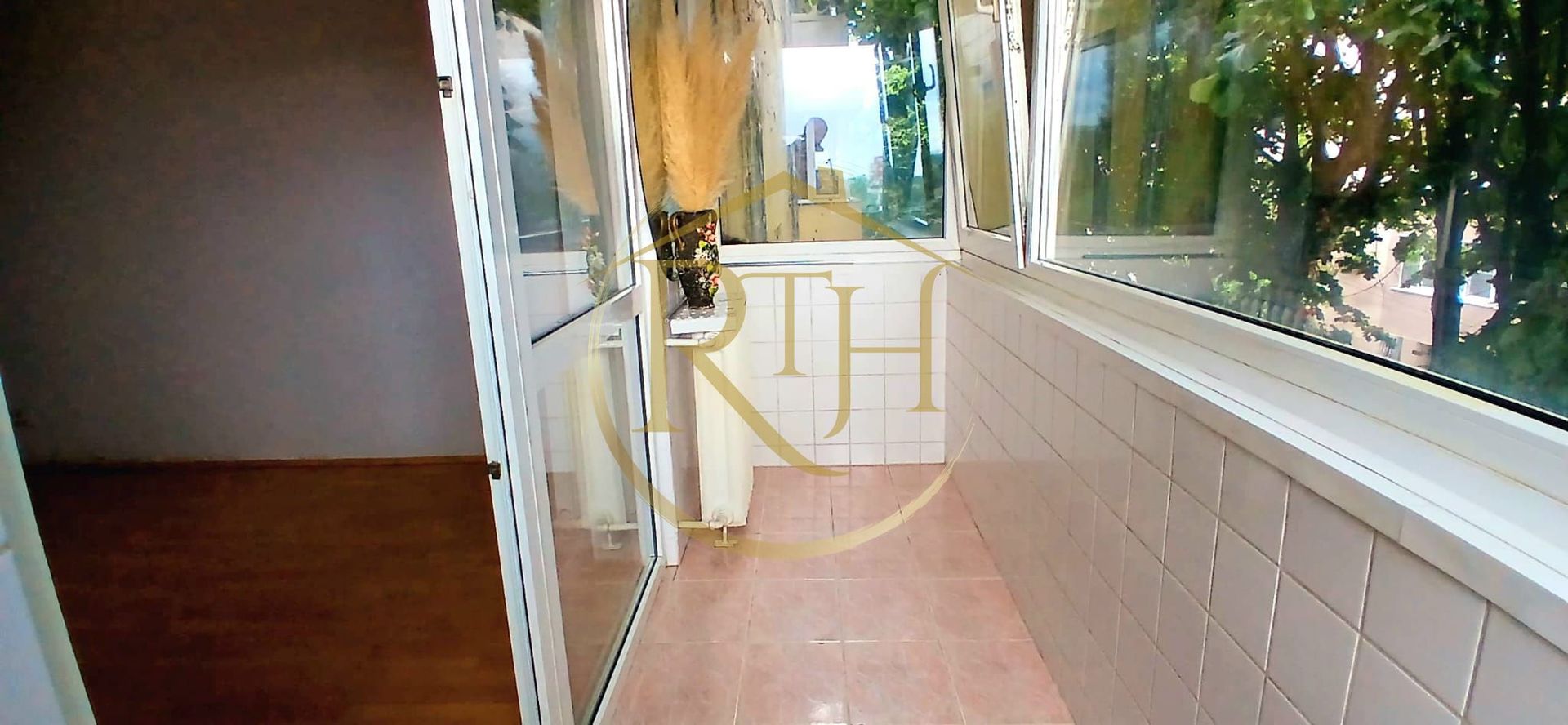 Oferim spre vânzare un apartament cu 4 camere în zona Aradului - Timișoara - Poză 3