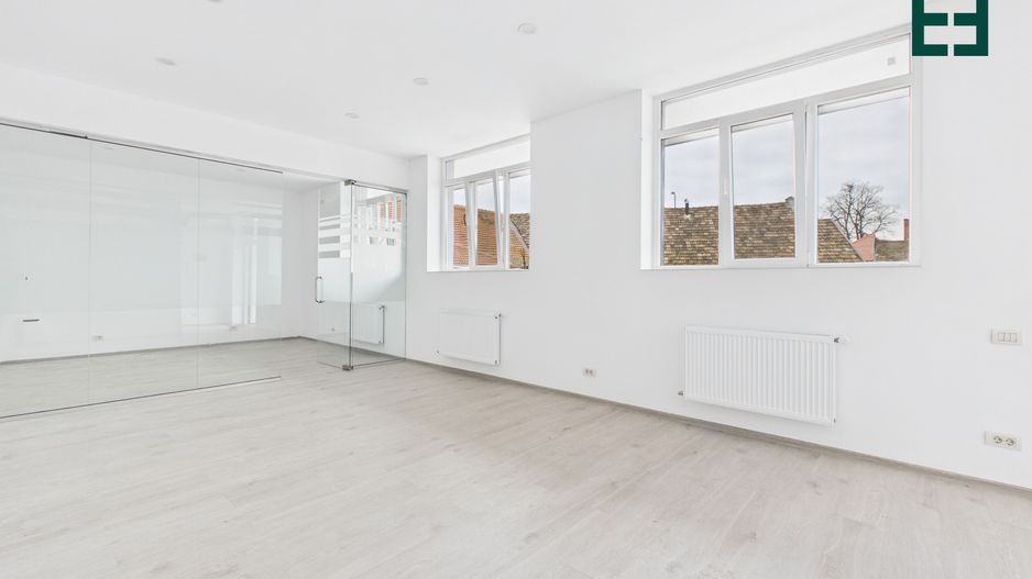 De închiriat - Spațiu birouri open space - Zonă Centrală  - Timișoara - Poză 2