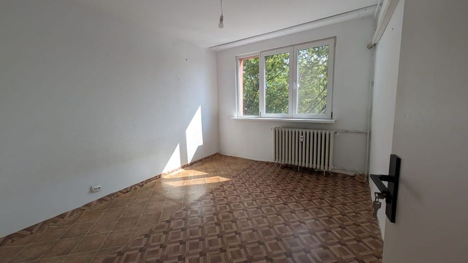 Vanzare Apartament 4 camere, 81 mp, balcon, bloc reabilitat, Rahova - Poză 10