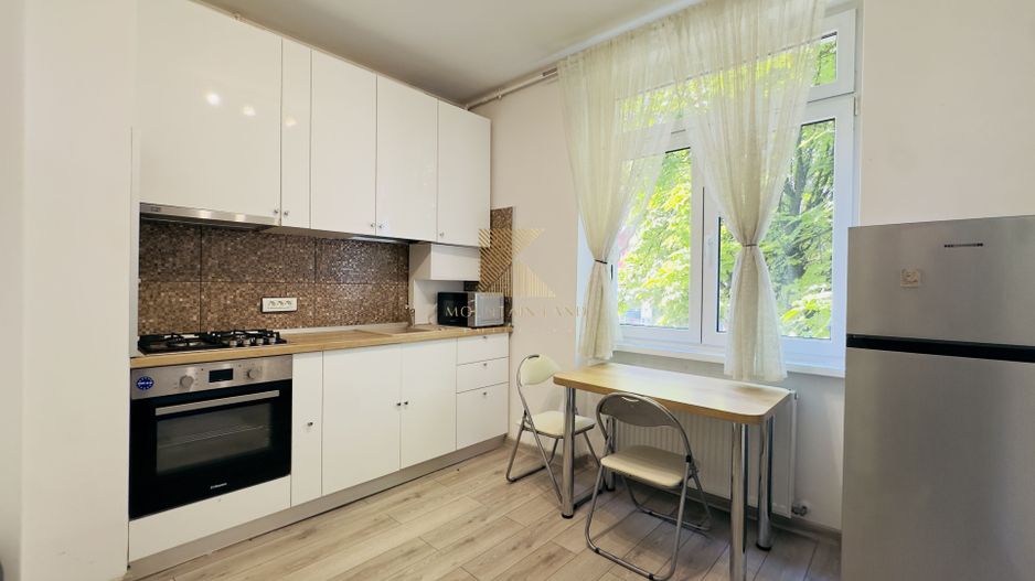 Garsonieră decomandată, complet renovată, etaj 1, zona Judetean - Poză 2