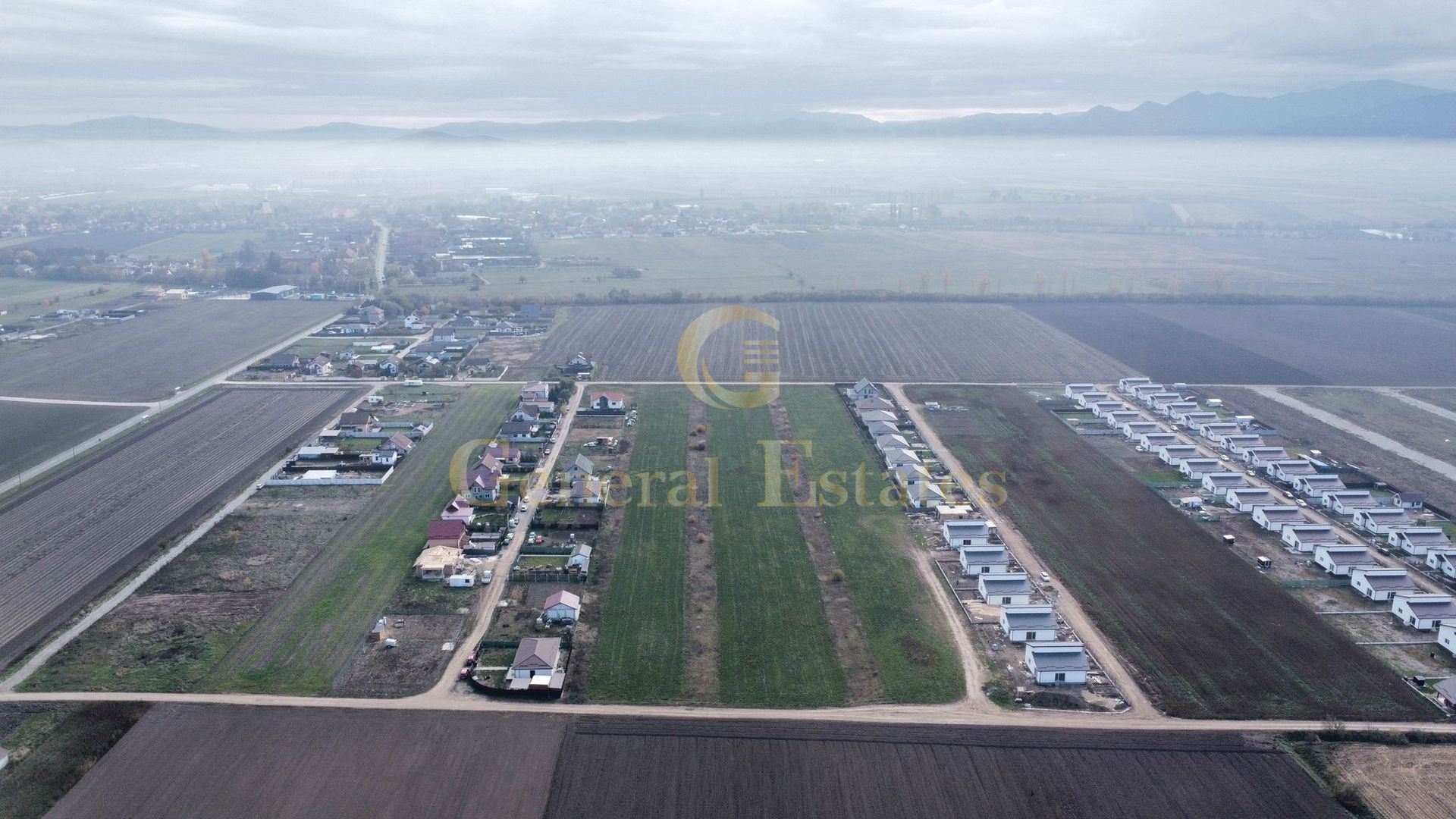 Teren de vânzare – Hălchiu, Brașov | Ideal investiție / dezvoltare rez - Poză 3