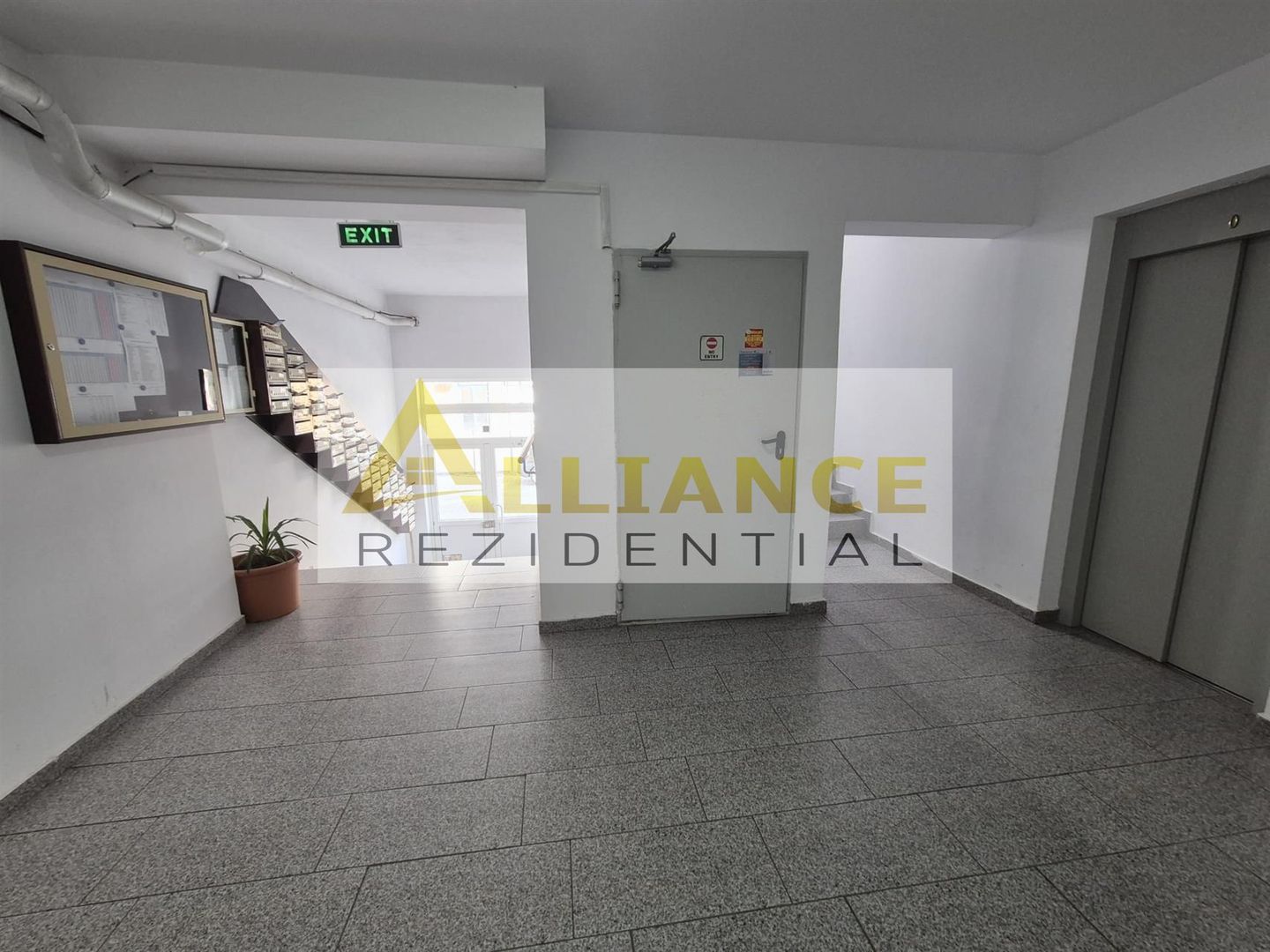 Metrou Berceni-Apartament 2 Camere + Gradina-Gata de Mutare - Poză 9