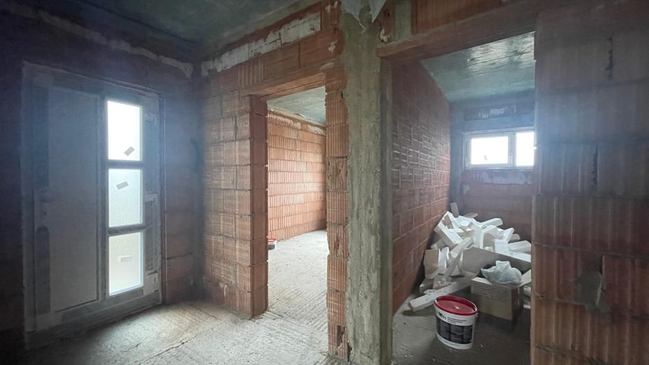 Duplex 3 camere 124.900 Euro la cheie - Poză 8