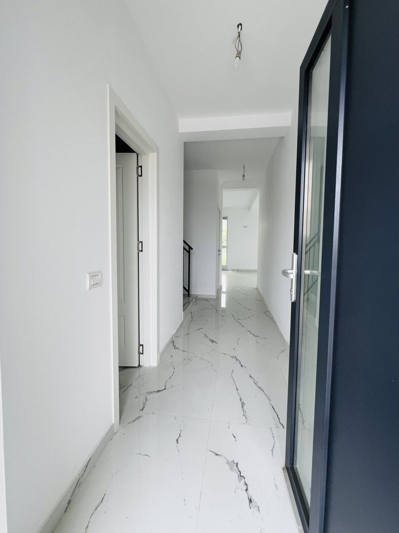 Duplex nou cu 4 dormitoare -Dumbravita, la 5 minute de Parcul Central - Poză 7