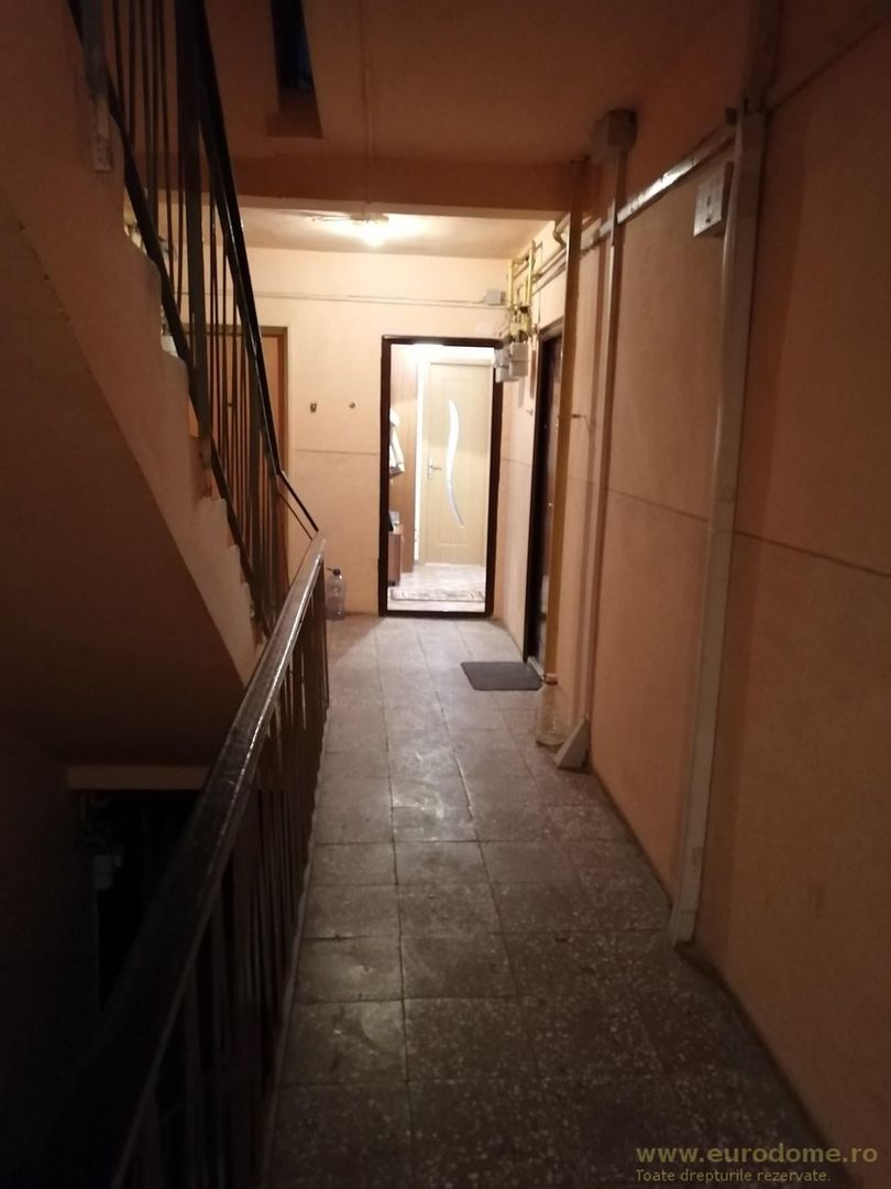 Garsoniera in Craiter - Poză 11