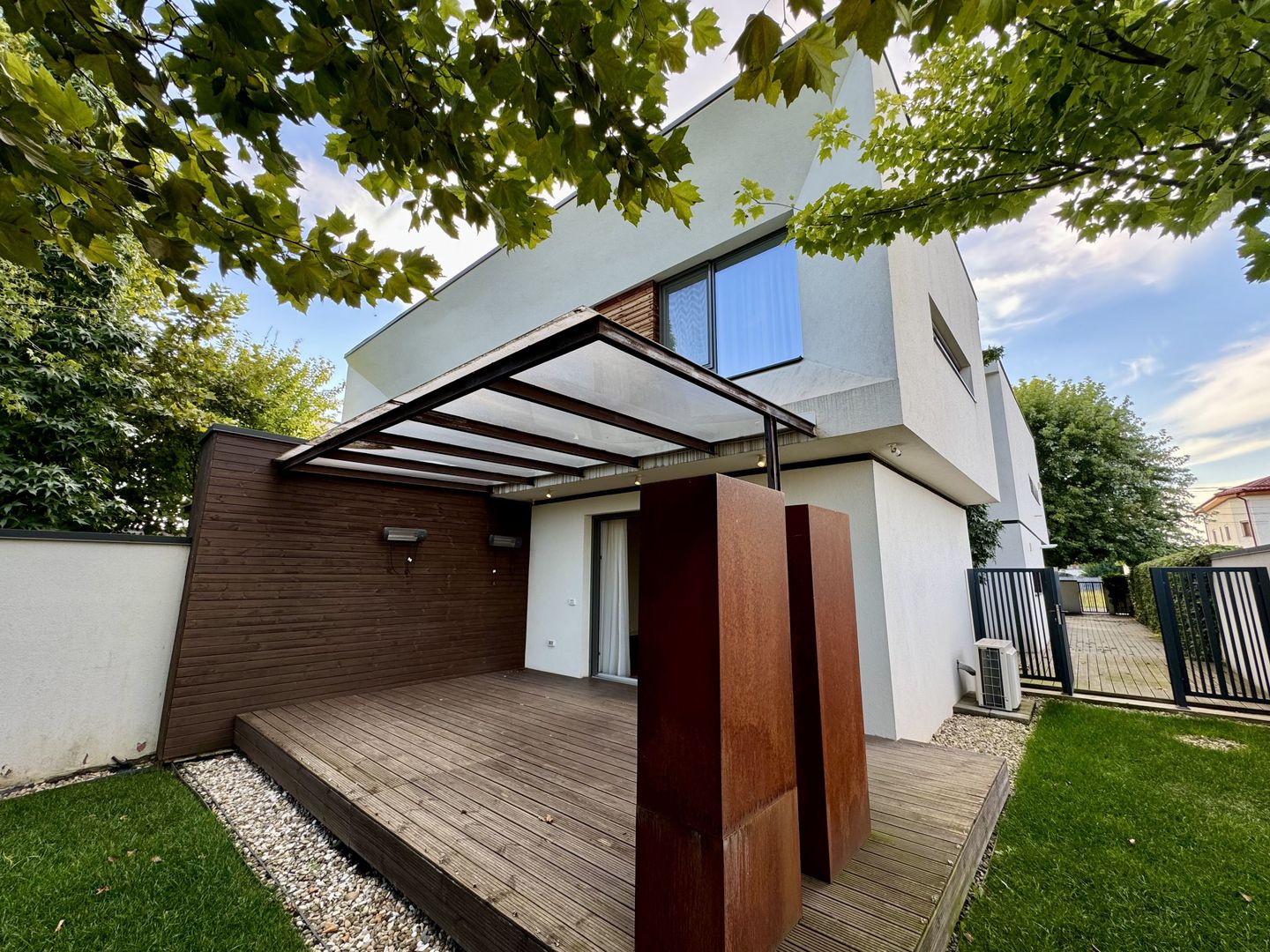 Duplex de închiriat  în Dumbrăvița, Lângă British School - Poză 2