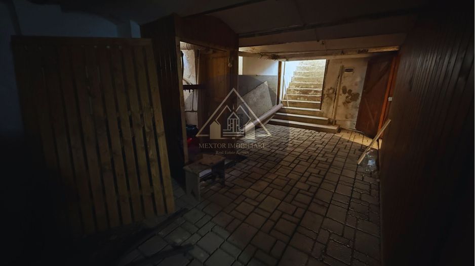 Casa saseasca, de vanzare la Richis - Transilvania - Poză 21