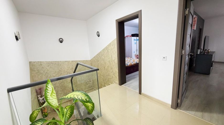 Casa generoasa 5 camere Trivale Clasa energetica A - Poză 22