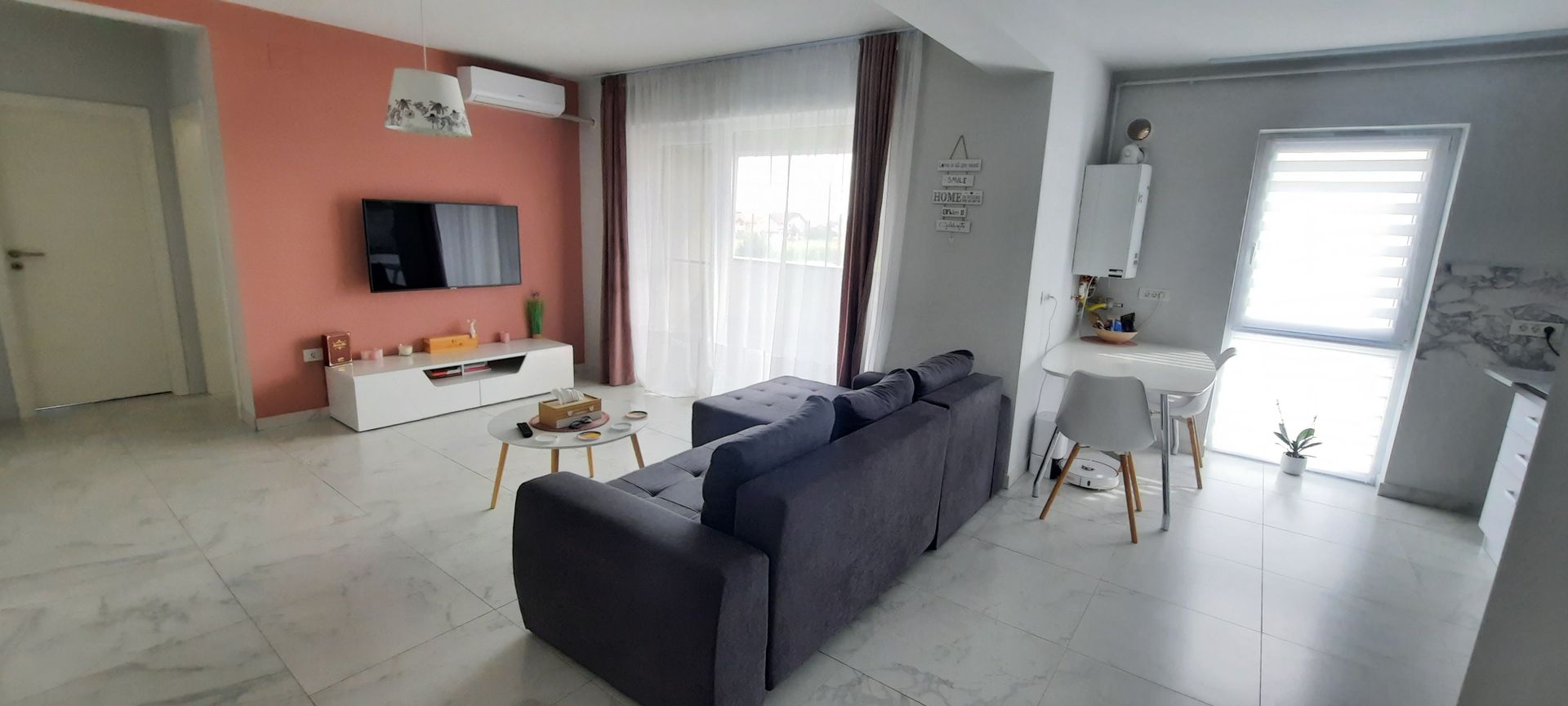Apartament cu 2 camere si  2 locuri de parcare - Poză 9