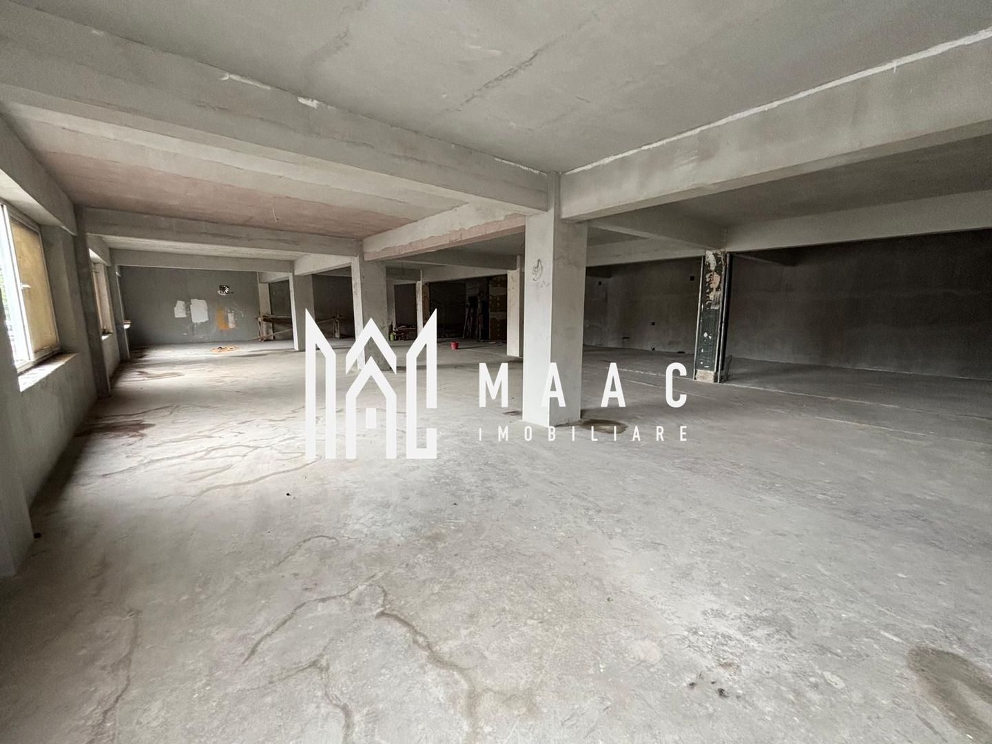 Spatiu comercial | Etaj 1 | 600 MPU | Central - Poză 1