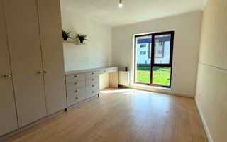 Apartament cochet, etaj intermediat, parcare inclusa ! - Poză 6