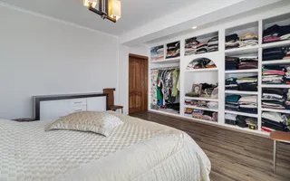 Vila impresionata 550mp util, 300mp teren - Poză 18