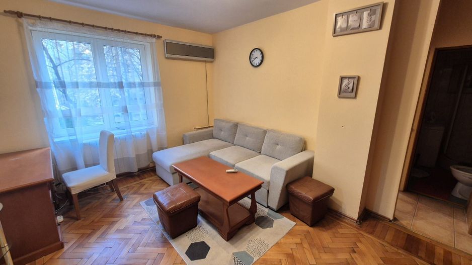 Apartament cu 2 camere - piata Romana - Poză 1