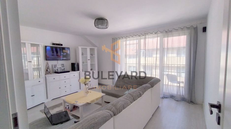 Apartament cu 2 camere decomandate, zona strazii Florilor! - Poză 1