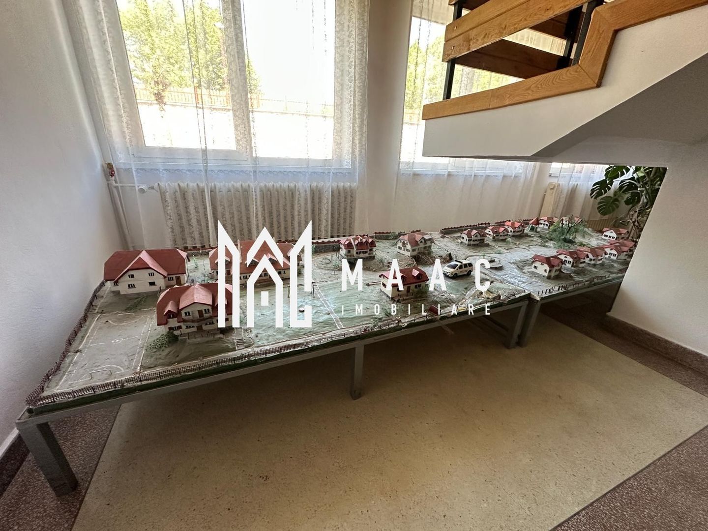 CASA DE INCHIRIAT I CISNADIE I SPATIU EDUCATIONAL - Poză 25