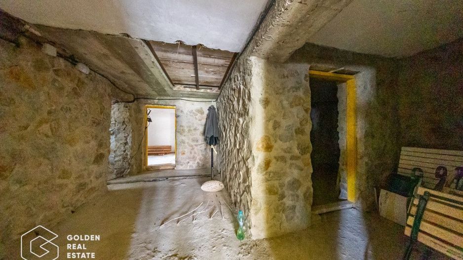 Casa D+P+E, teren 2200 mp, sat. Minis - Poză 30