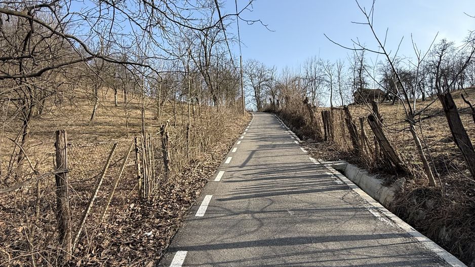 Teren intravilan 2788 mp deschidere 55 ml cu vedere panoramica ! - Poză 18