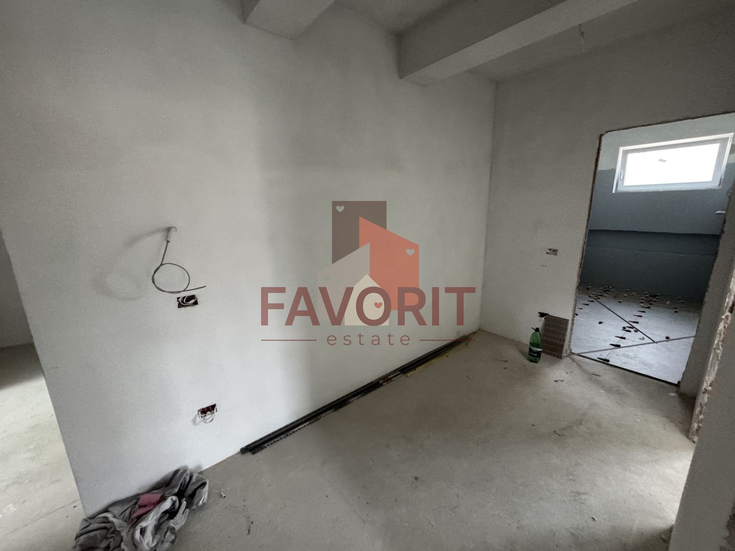 Etaj 2. Apartament pe 2 nivele. 2 bai. 2 locuri de parcare - Poză 5